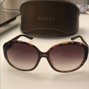 Gucci Sunglasses Tortoise Shell Women’s
